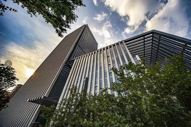 在洛阳，，，怎样选择写字楼？？？？？？？？